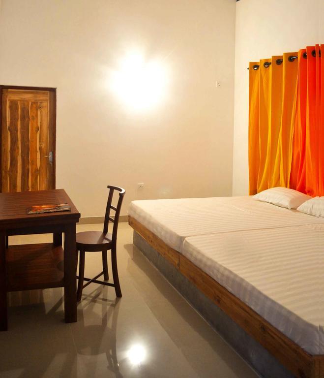 Pelican View Cottages Kataragama Bagian luar foto