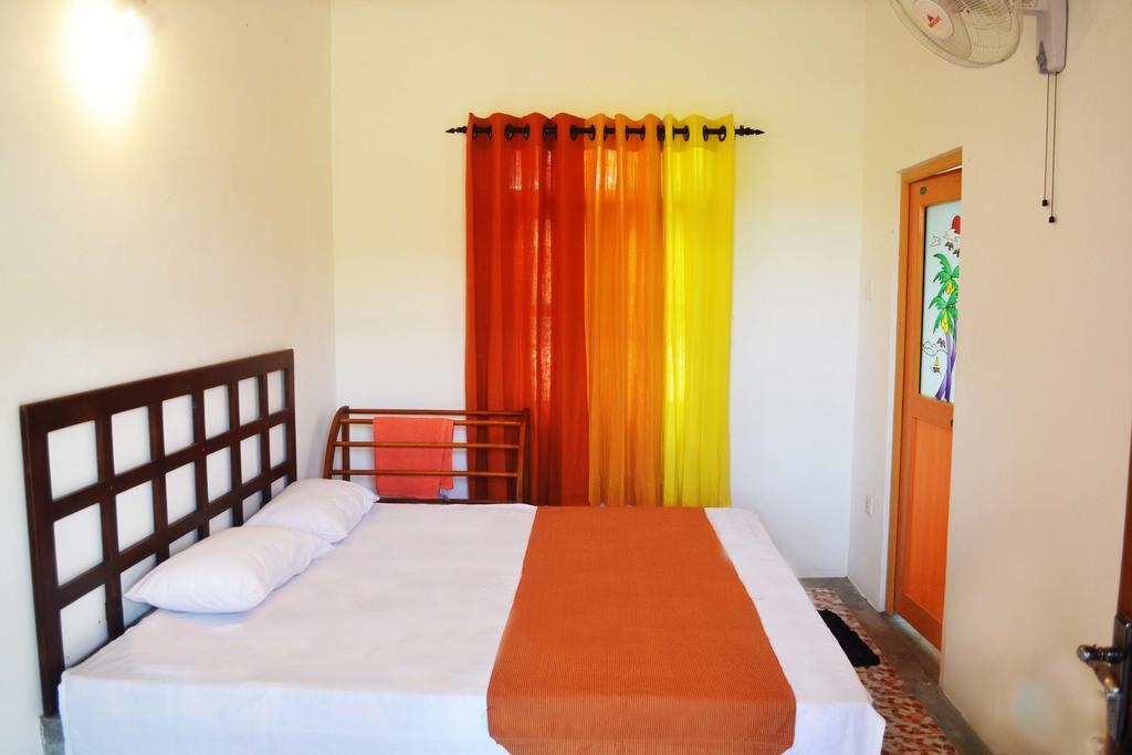 Pelican View Cottages Kataragama Bagian luar foto